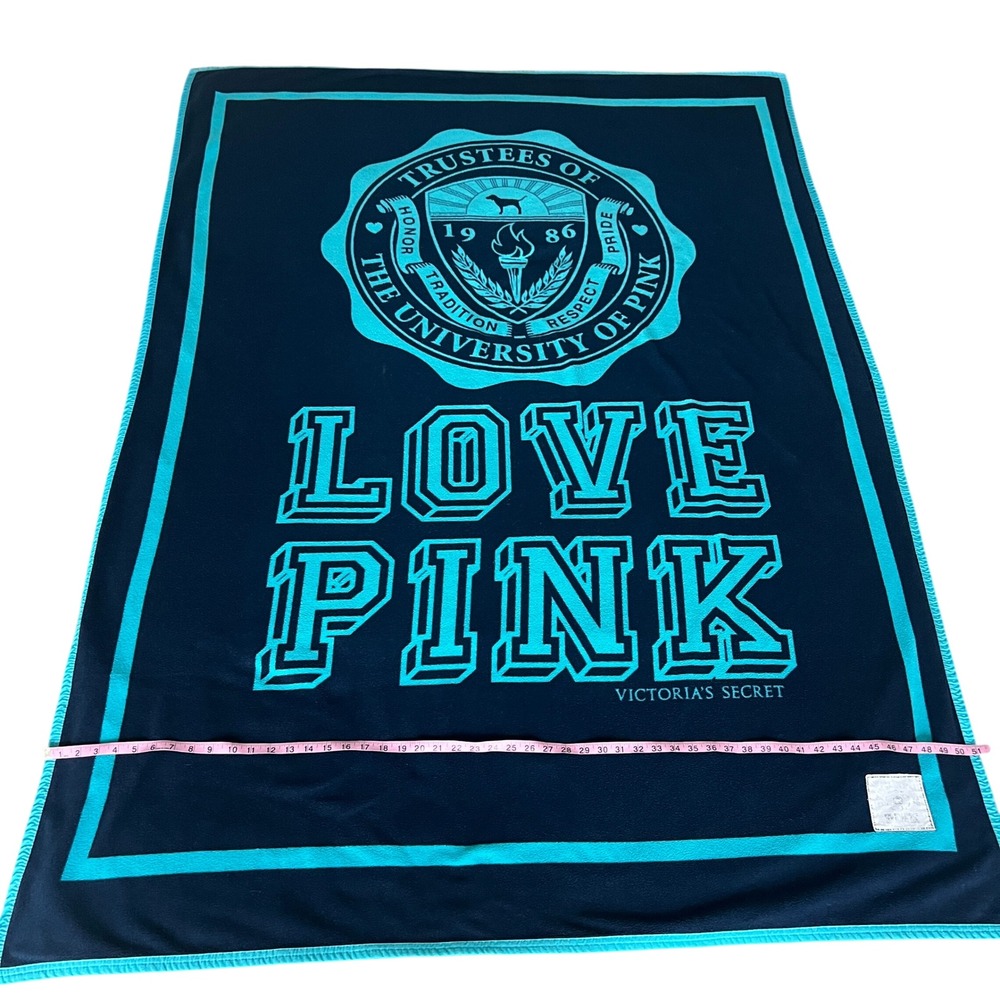 Vintage Y2K 2008 Victoria Secret PINK Love Pink University Crest Fleece Blanket - Picture 7 of 9